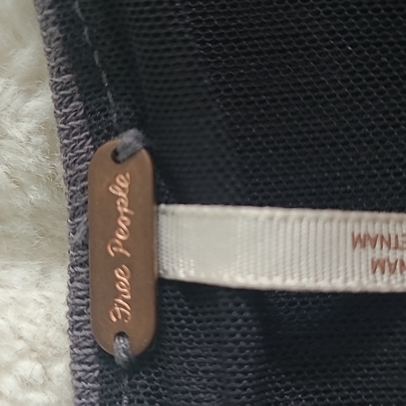 Free People Size Small Rauched sleeveless top - Picture 2 of 4